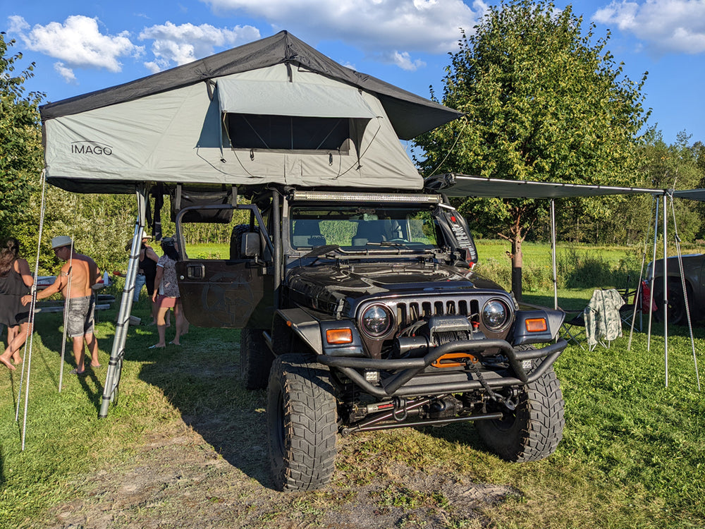 
                  
                    The 56 inches roof tent
                  
                